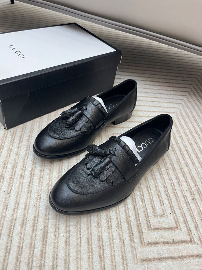 Gucci Leather Shoes